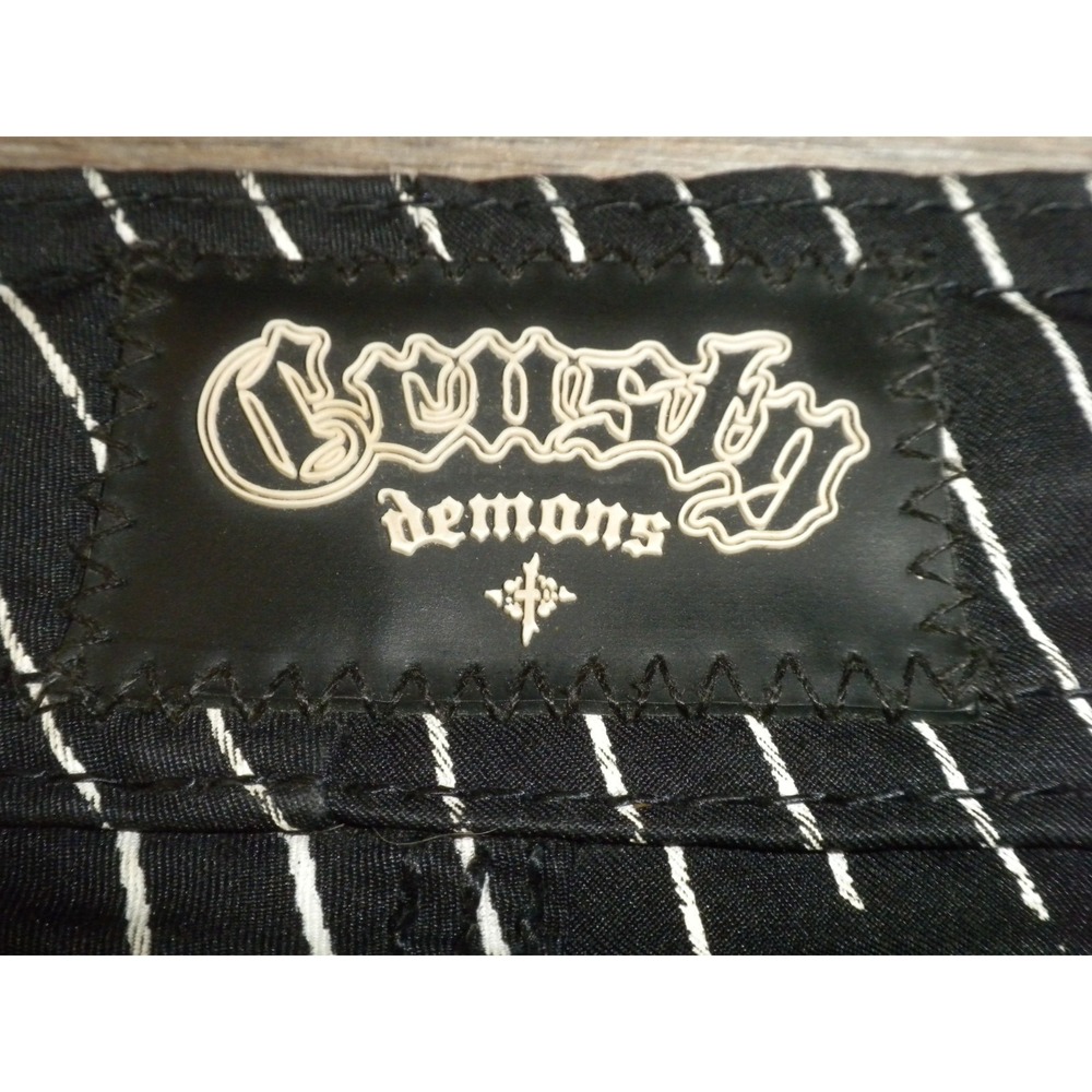 Crusty Demons Board Shorts 38 Black 90s Freestyle MotoX Metal Mulisha Streetwear - Picture 5 of 12